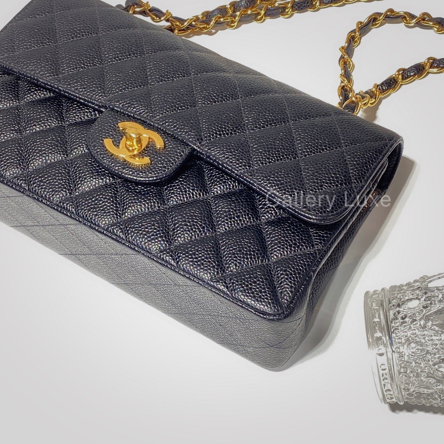 No.2490-Chanel Vintage Caviar Classic Flap 23cm