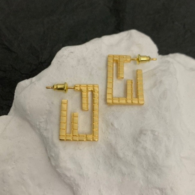 Luxury FendiFF BAGUETTE MOTIF SHAPED GOLD EARRINGS