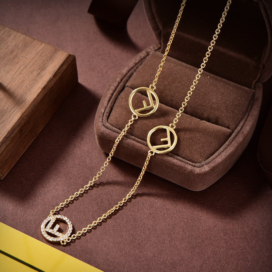 Luxury FendiF LOGO 3 MOTIF GOLD DIAMOND NECKLACE
