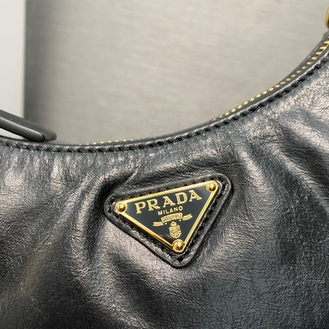 Luxury Pradahobo bag 22cm re-edition 2005 black calfskin
