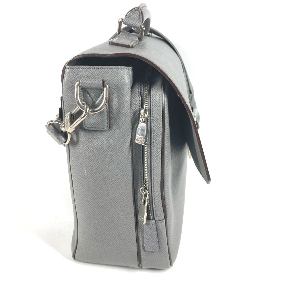 LOUIS VUITTON Shoulder Bag ‚l32638 Taiga Leather gray Taiga Vasiri GM mens