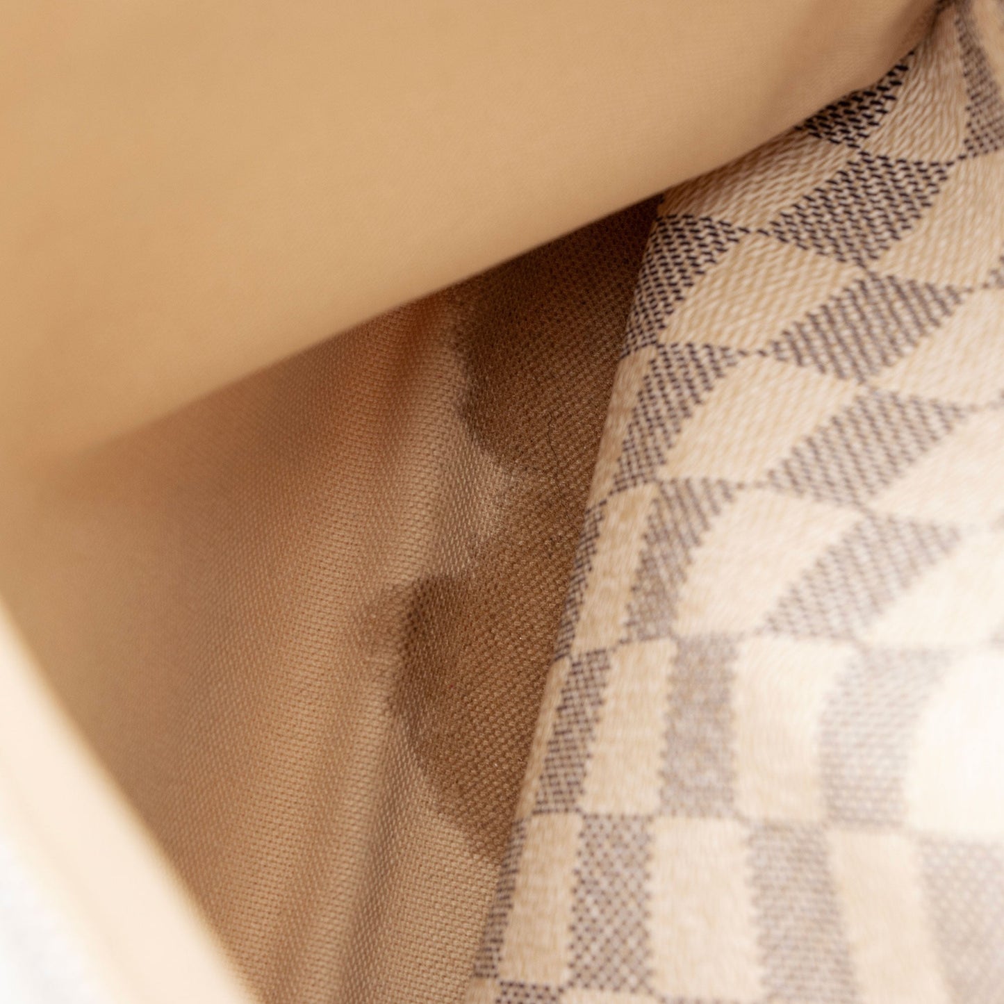 Louis Vuitton Damier Azur Totally MM Tote
