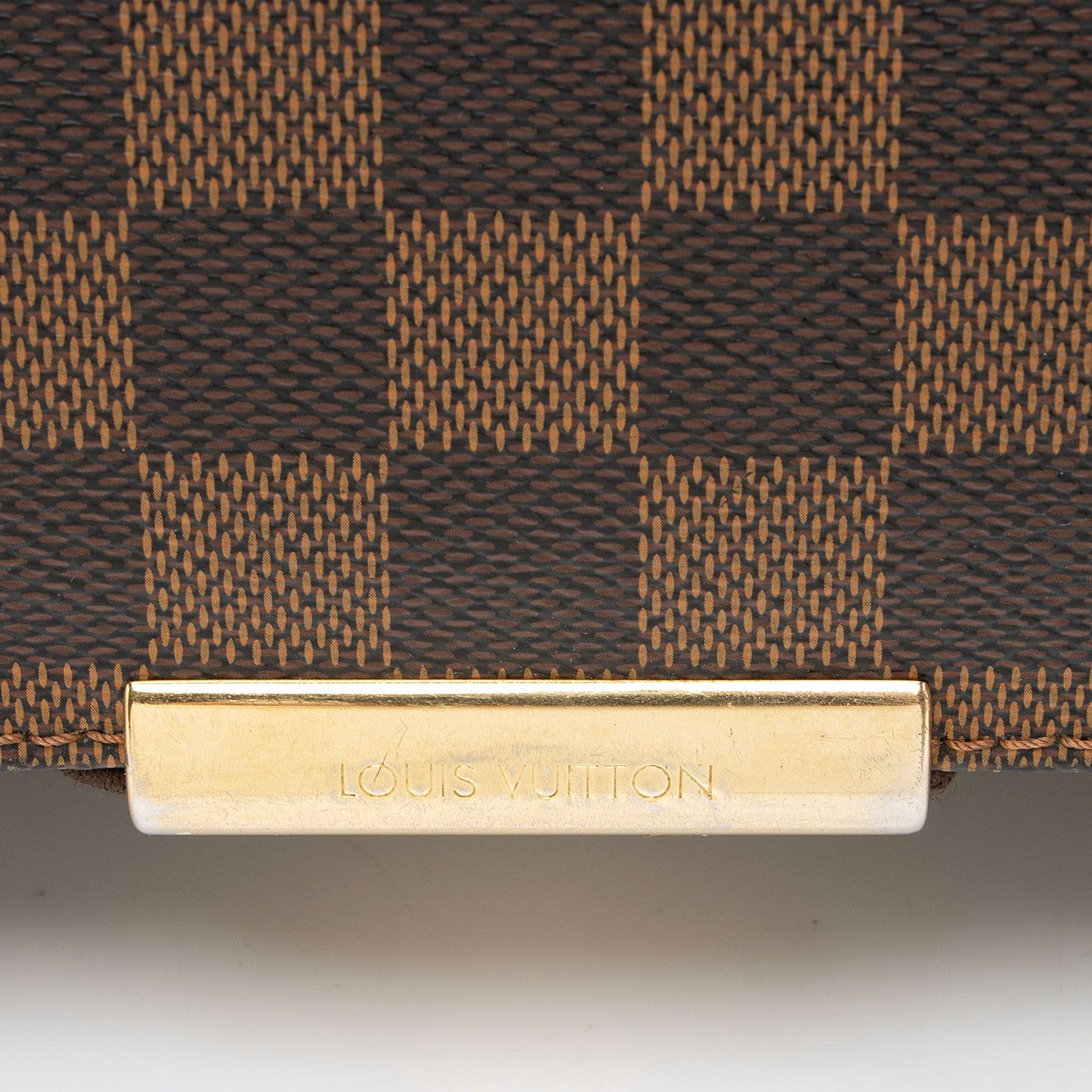 Louis Vuitton Damier Ebene Bastille Messenger