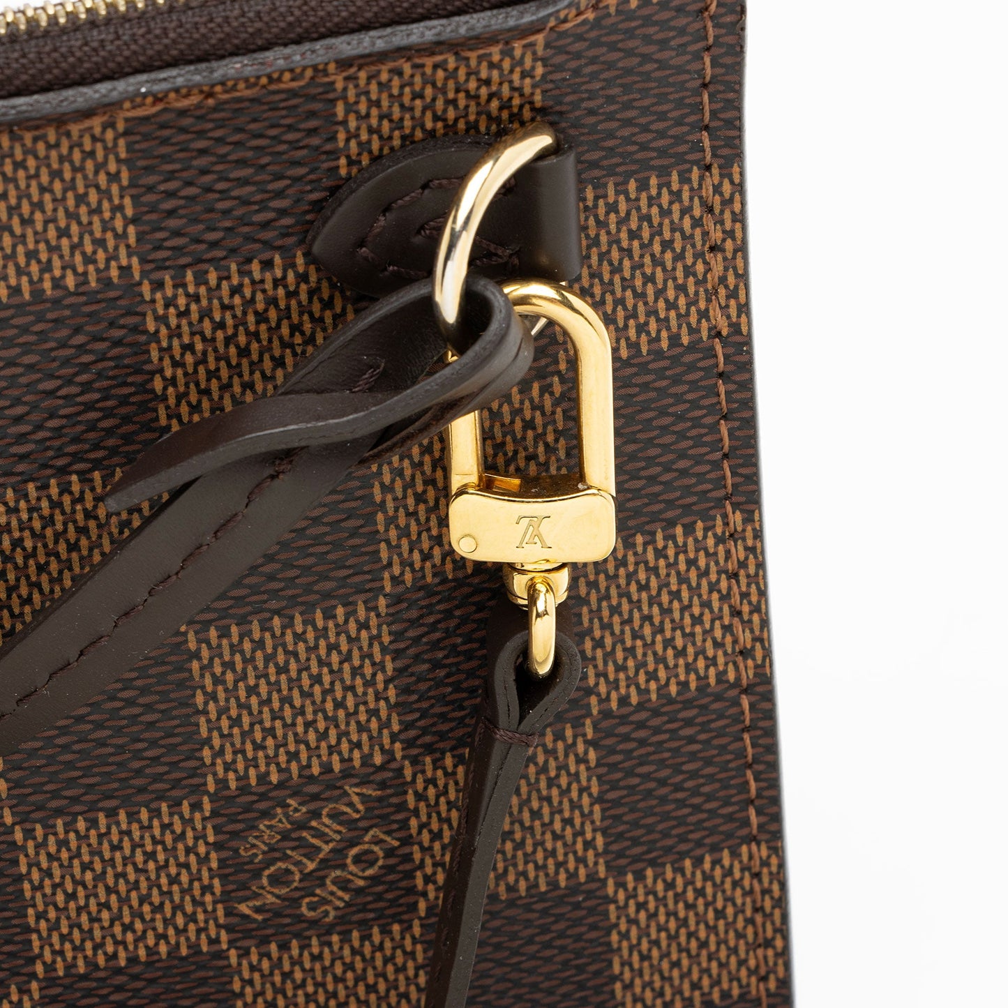 Louis Vuitton Damier Ebene Neverfull MM Pochette