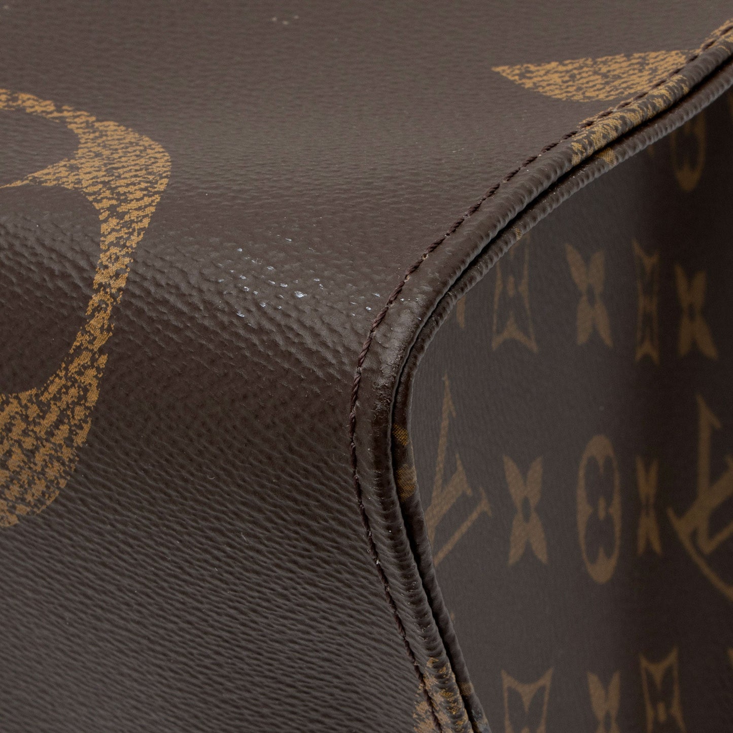Louis Vuitton Giant Monogram Canvas Onthego GM Tote (SHF-cgdhIs)
