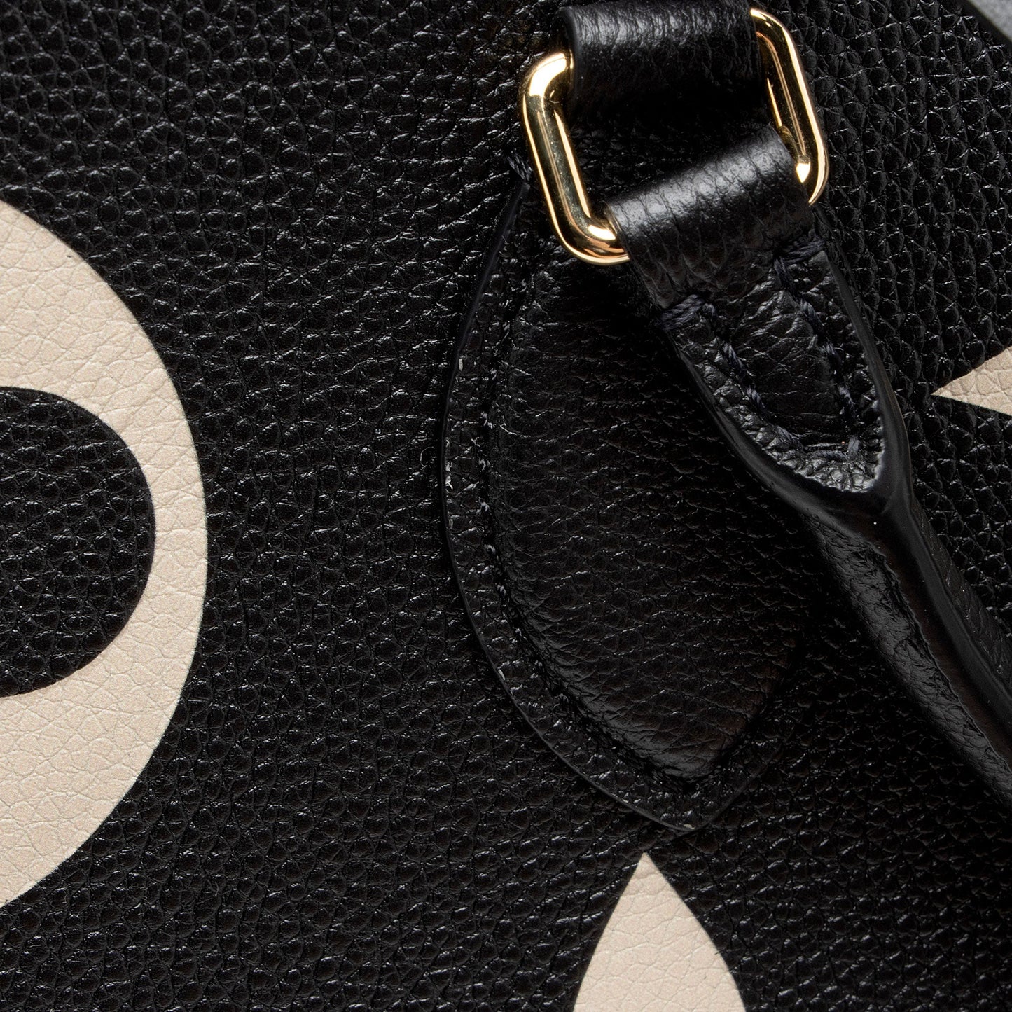 Louis Vuitton Giant Monogram Empreinte Onthego GM Tote (SHF-1X1Xth)
