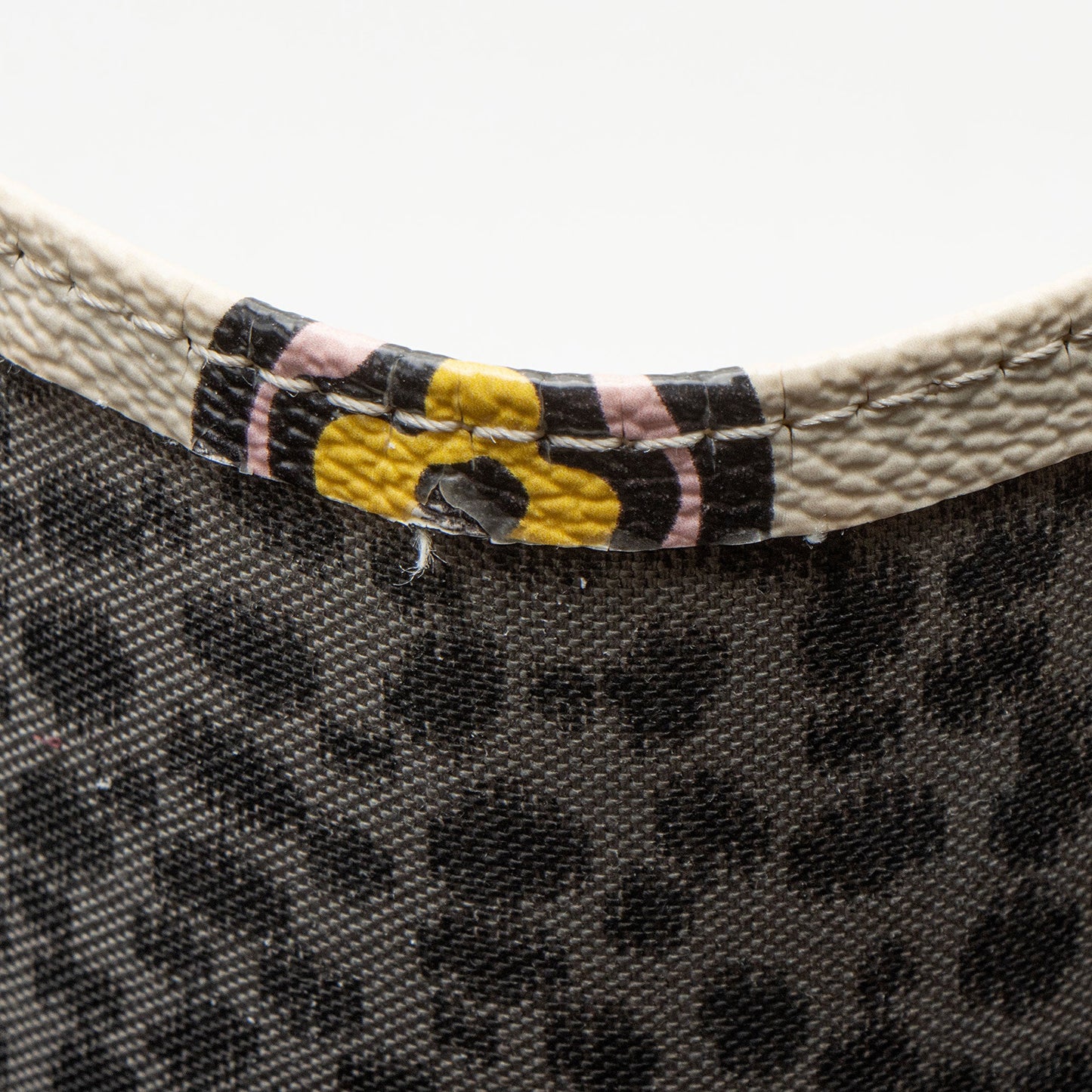 Louis Vuitton Limited Edition Giant Monogram Canvas Wild At Heart Onthego GM Tote