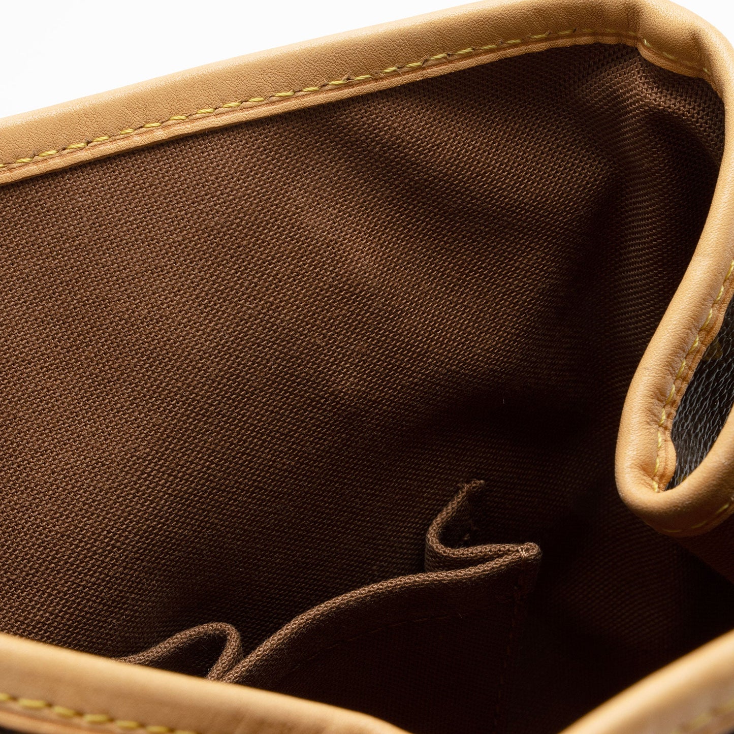 Louis Vuitton Monogram Canvas Batignolles Tote (SHF-pT9kvn)