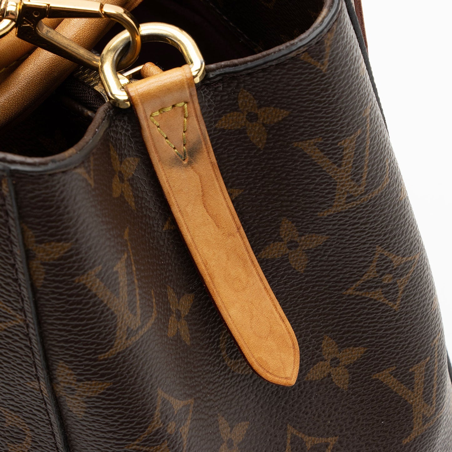 Louis Vuitton Monogram Canvas Montaigne MM Tote (SHF-pAoLCE)