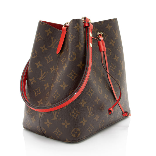 Louis Vuitton Monogram Canvas Neonoe MM Shoulder Bag (SHF-QJtoMq)