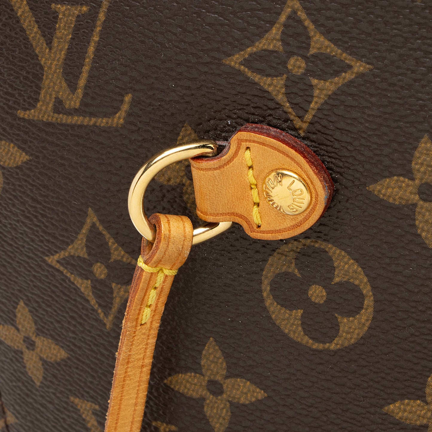 Louis Vuitton Monogram Canvas Neverfull MM Tote (SHF-jGOi4T)