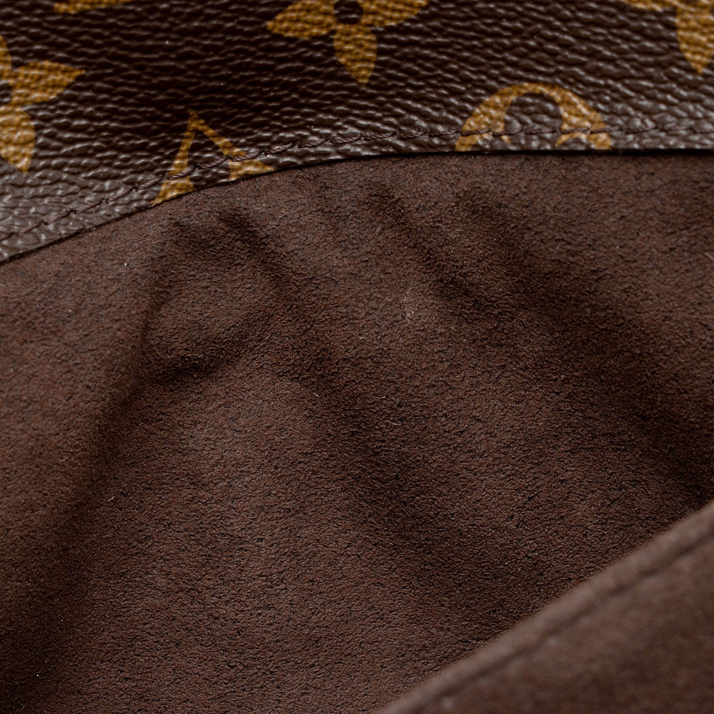 Louis Vuitton Monogram Canvas Pochette Metis Shoulder Bag (SHF-POtM71)