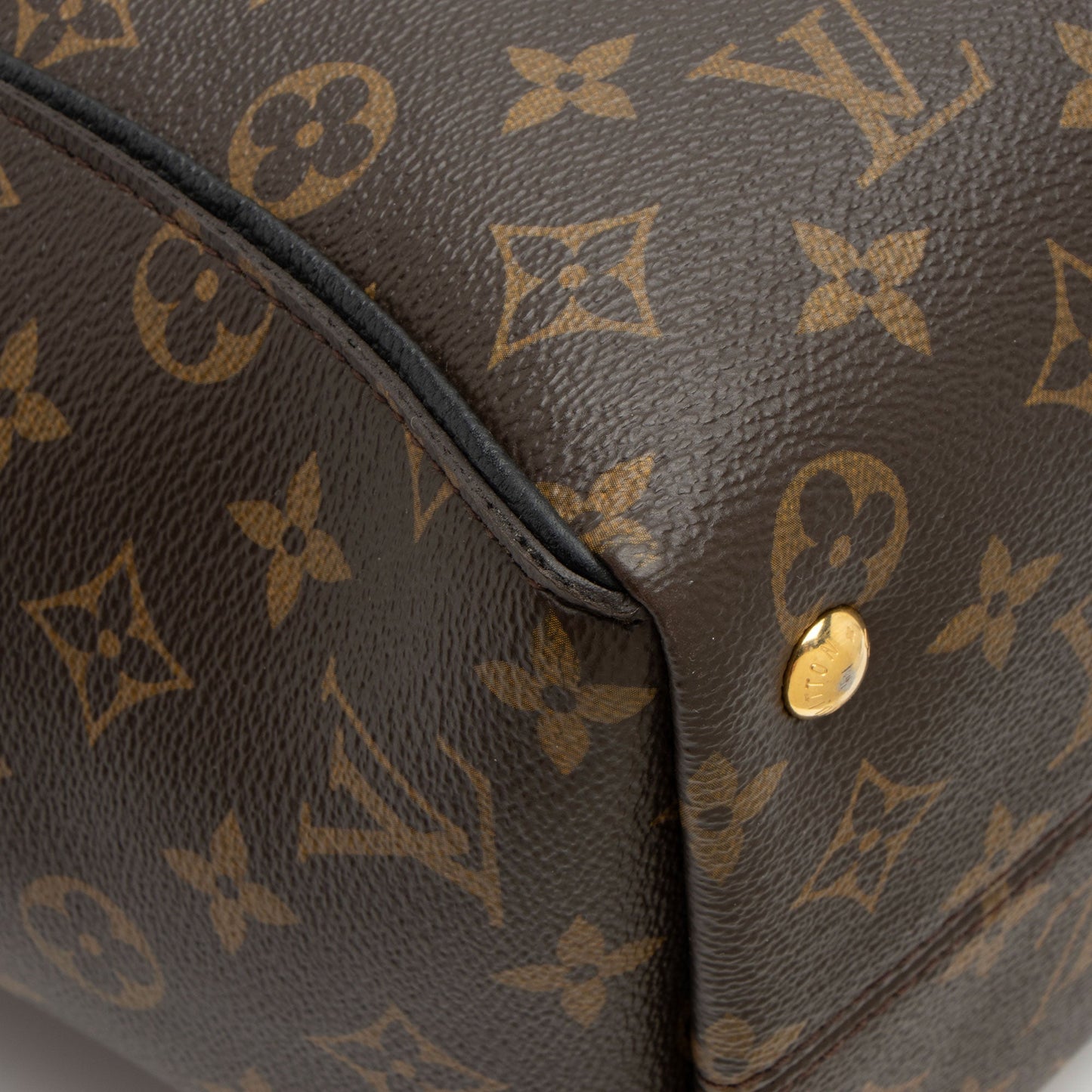 Louis Vuitton Monogram Canvas Tournelle MM Tote (SHF-A8g6Pt)