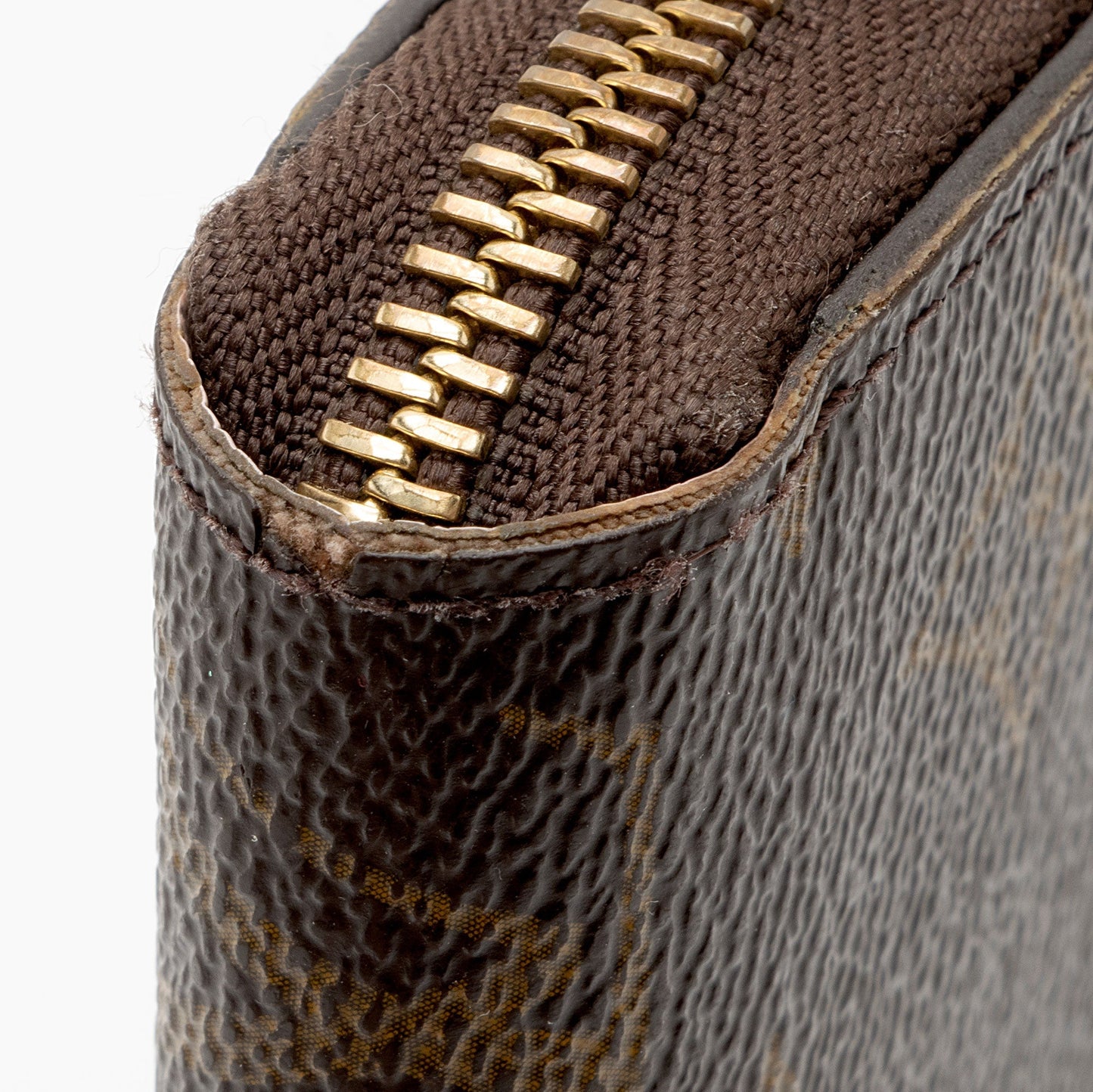Louis Vuitton Monogram Canvas Zippy Wallet (SHF-oefzl9)