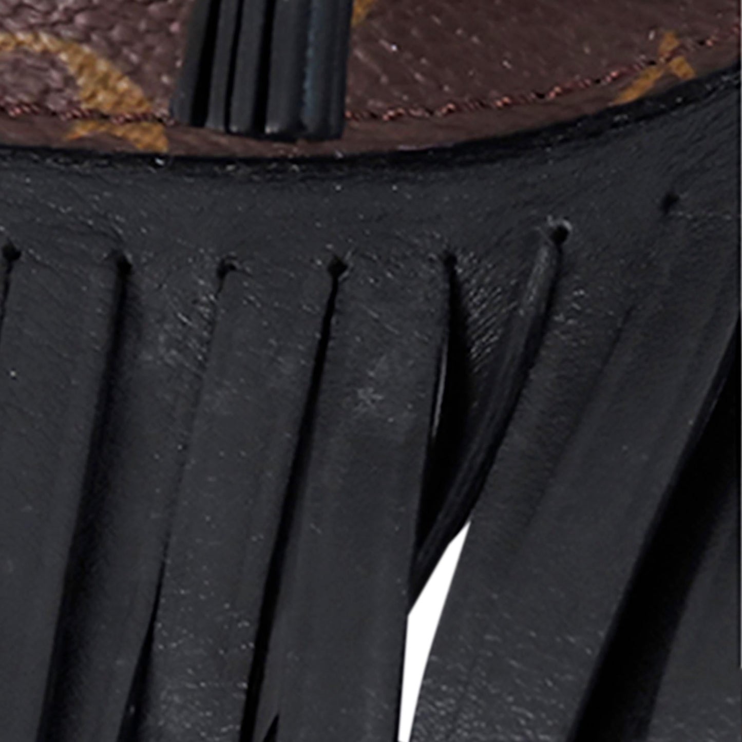 Louis Vuitton Monogram Noe Fringe (SHG-HyL7qM)