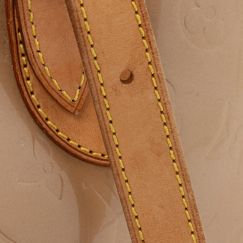 Louis Vuitton Monogram Vernis Brentwood Tote (SHF-19175)