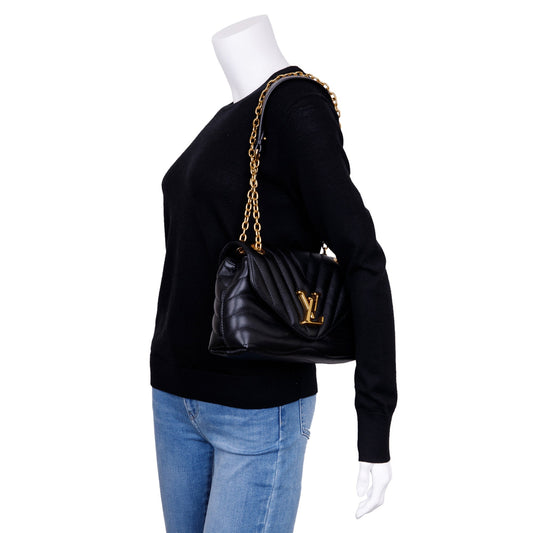 Louis Vuitton New Wave Chain-Bag MM