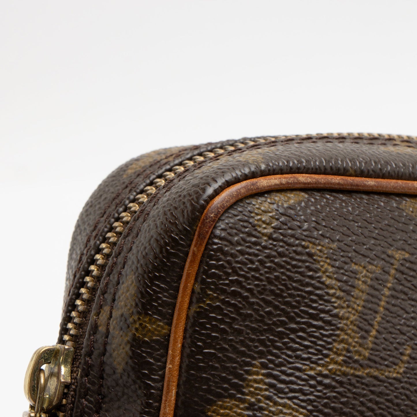 Louis Vuitton Vintage Monogram Canvas 90th Anniversary Danube Shoulder Bag (SHF-lb7Mad)