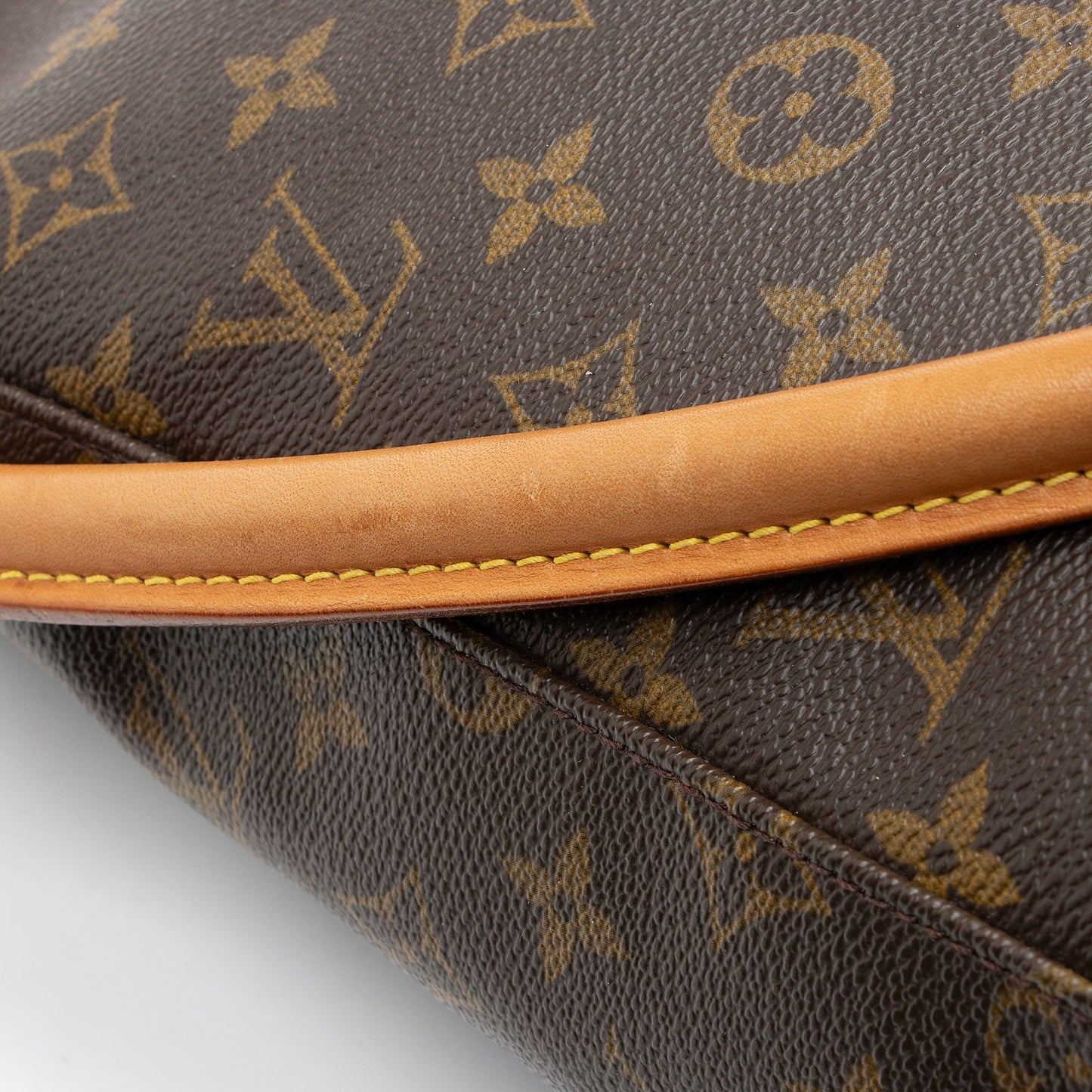 Louis Vuitton Vintage Monogram Canvas Looping GM Shoulder Bag