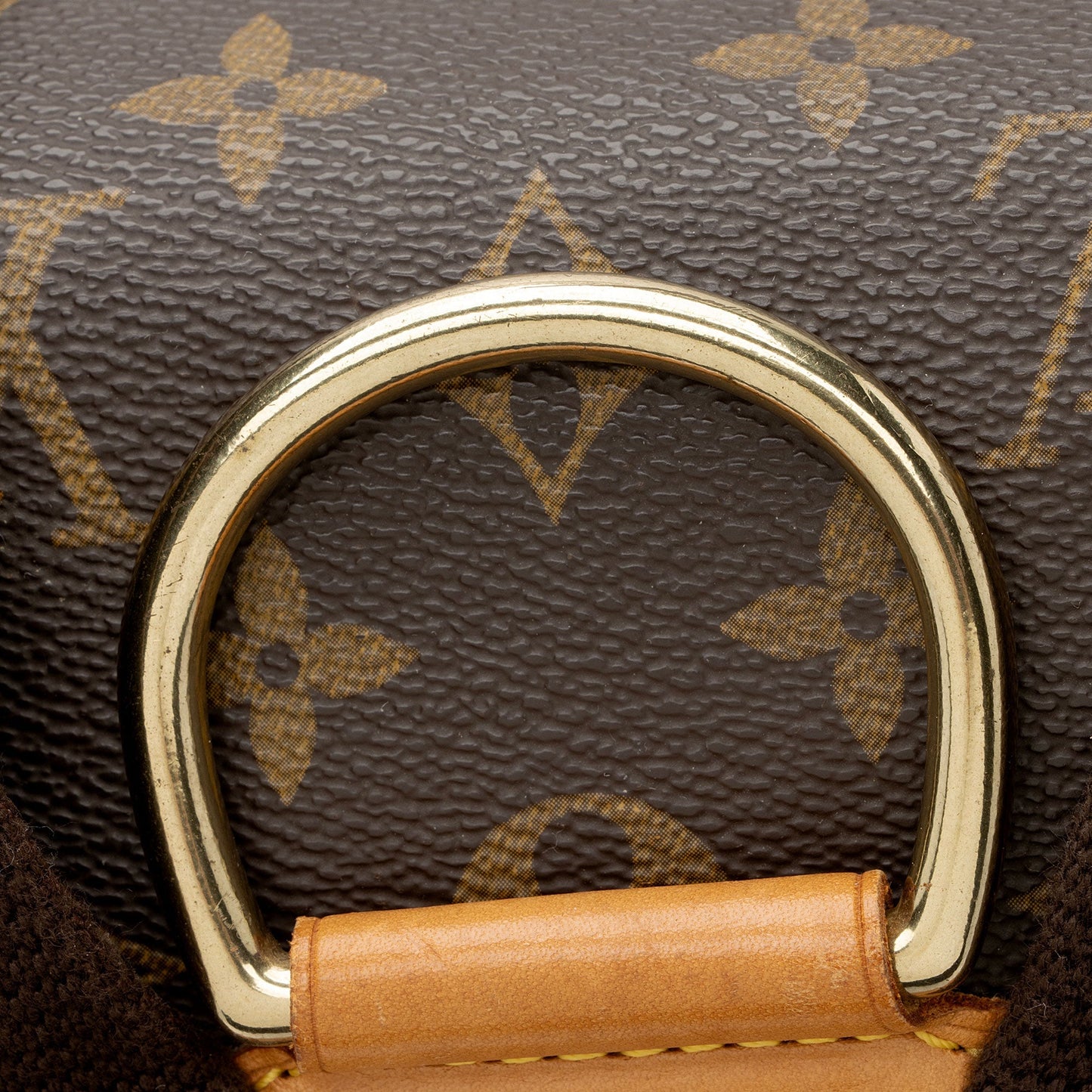 Louis Vuitton Vintage Monogram Canvas Montsouris GM Backpack (SHF-GIyo4P)