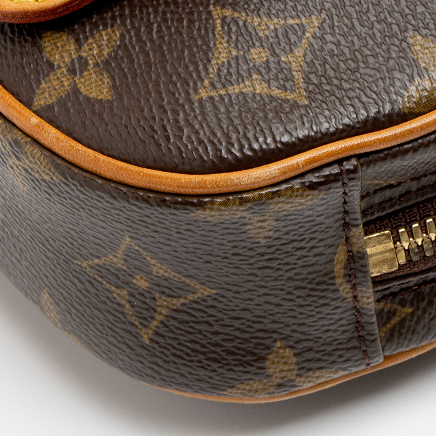 Louis Vuitton Vintage Monogram Canvas Pochette Gange Sling Bag