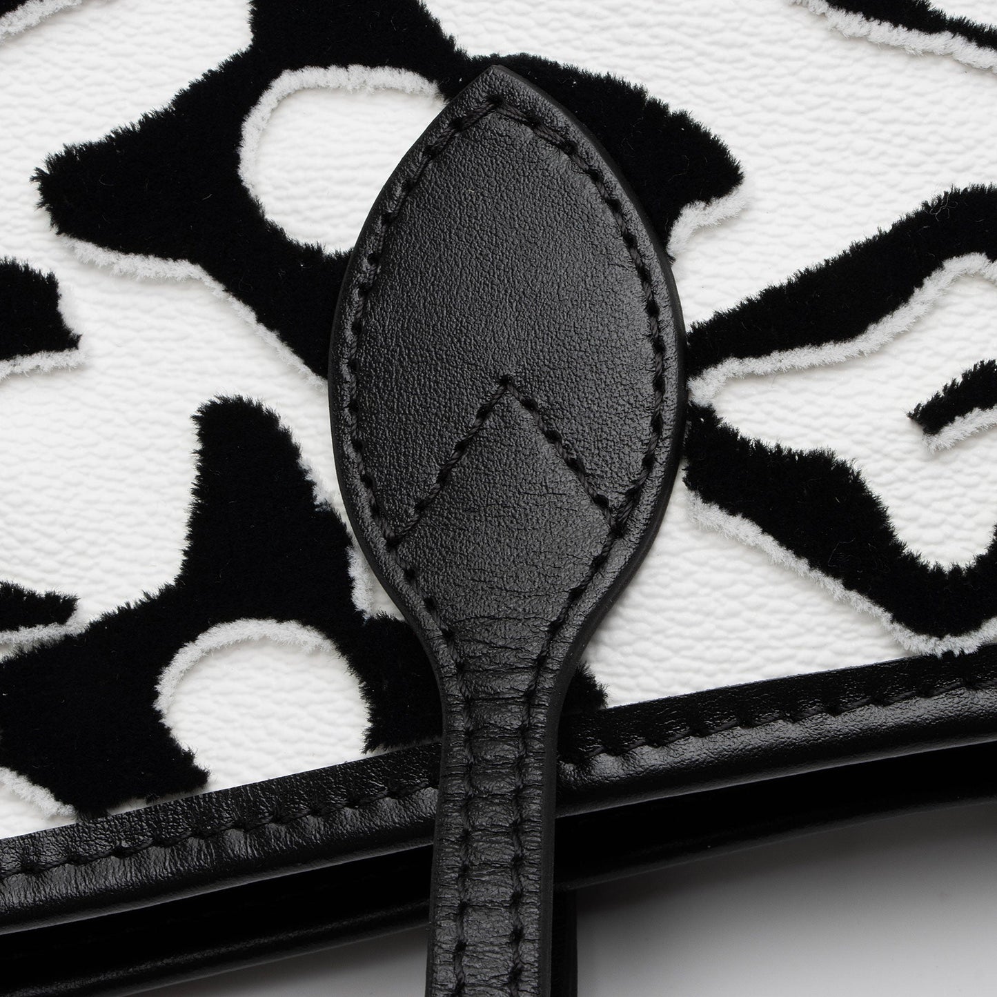 Louis Vuitton x Urs Fischer Tufted Monogram Canvas Neverfull MM Tote