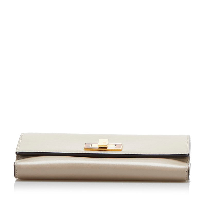 Luxury FendiLeather Peekaboo Flap Wallet - '10s