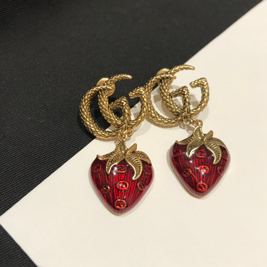 Luxury Gucci GG STRAWBERRY EARRINGS