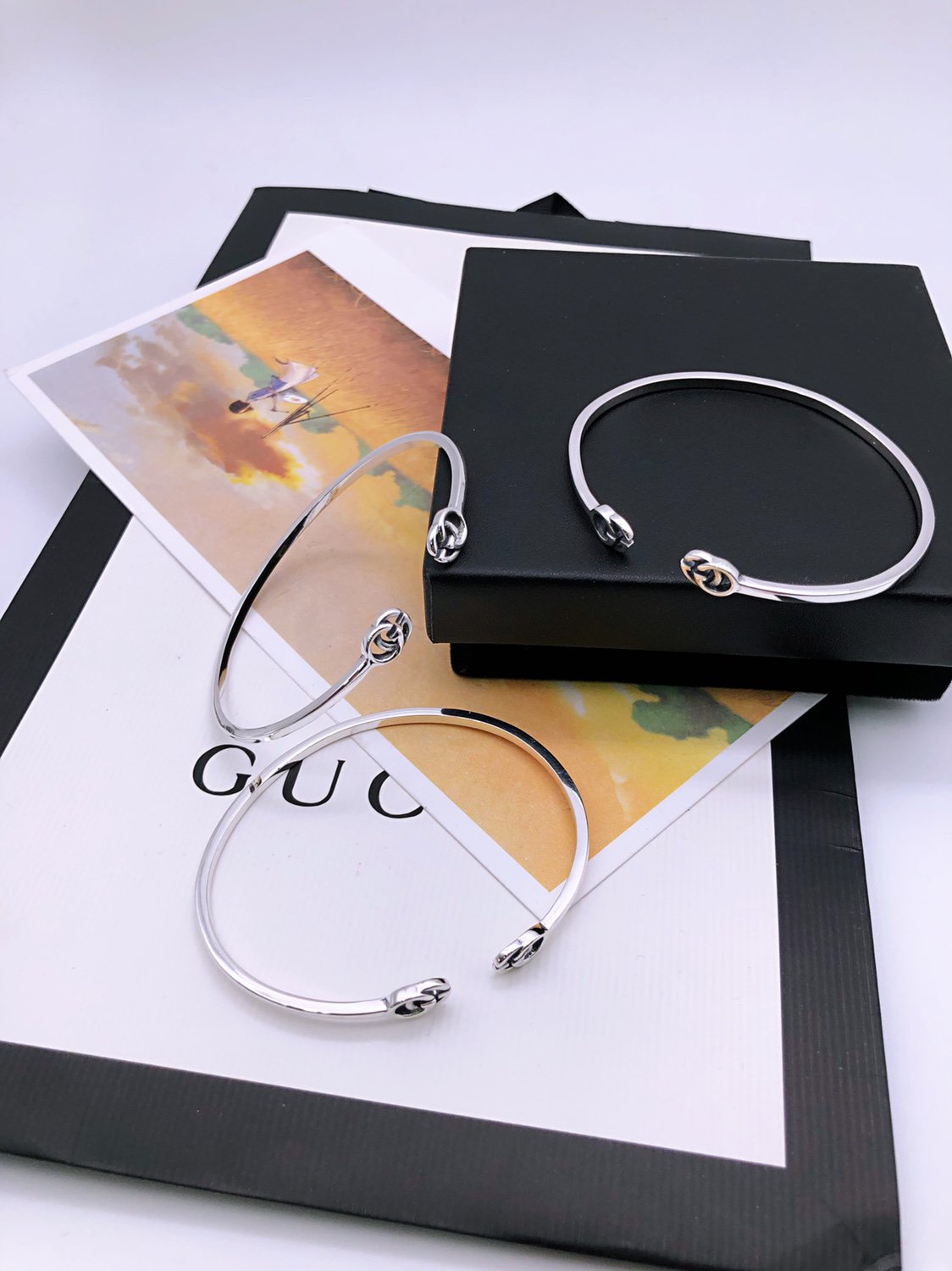 Luxury Gucci GG RUNNING G SILVER TORQUE