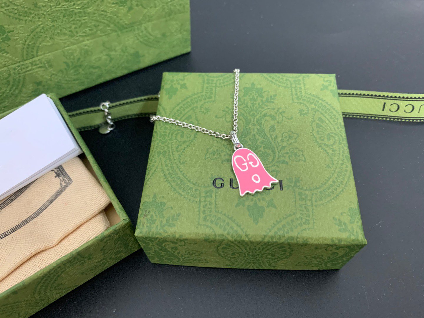 Luxury Gucci GG GHOST PINK NECKLACE