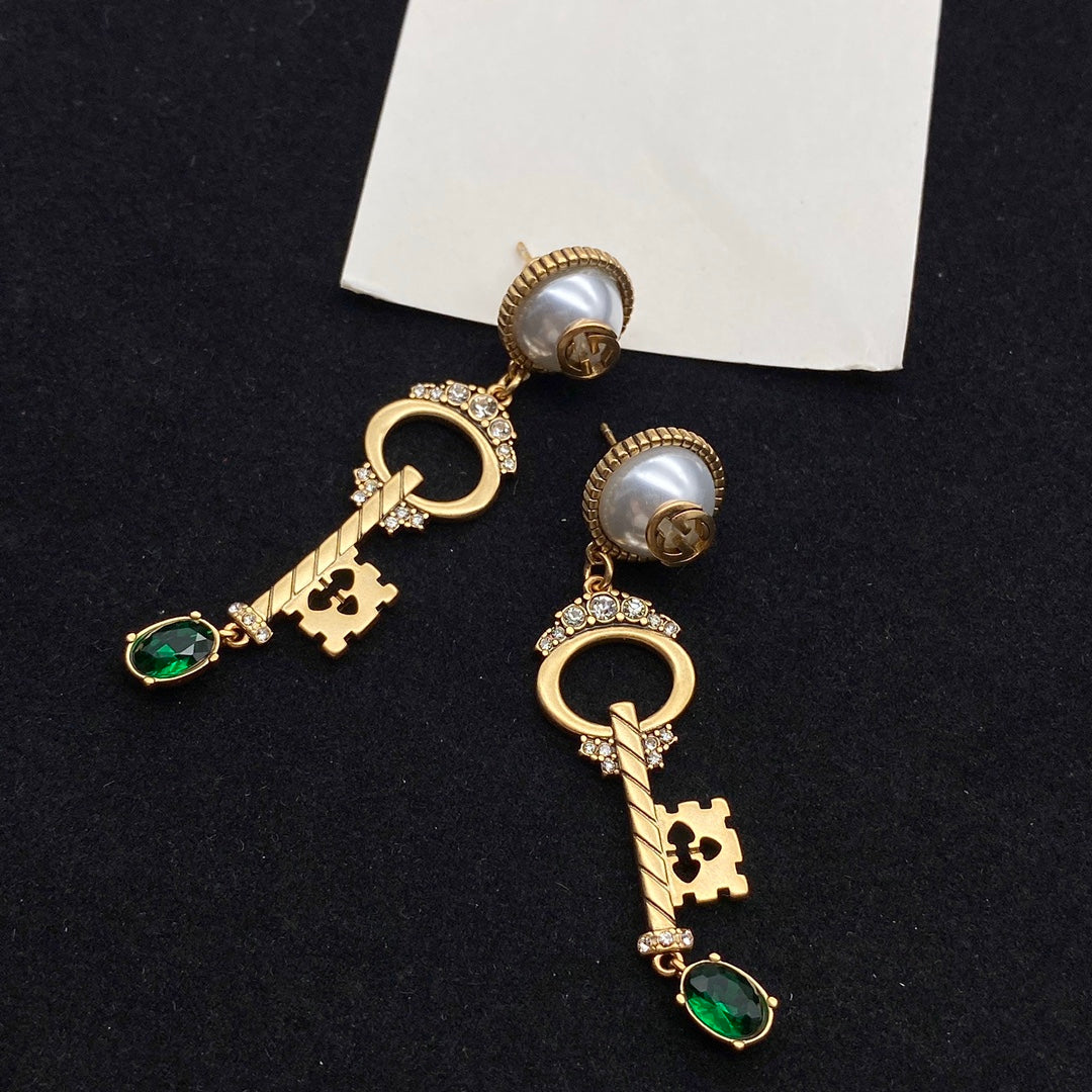 Luxury Gucci KEY SHAPED DANGLE GG EARRING