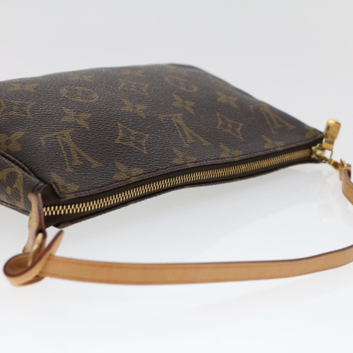 Louis Vuitton Pochette Accessoire Canvas Clutch Bag ()