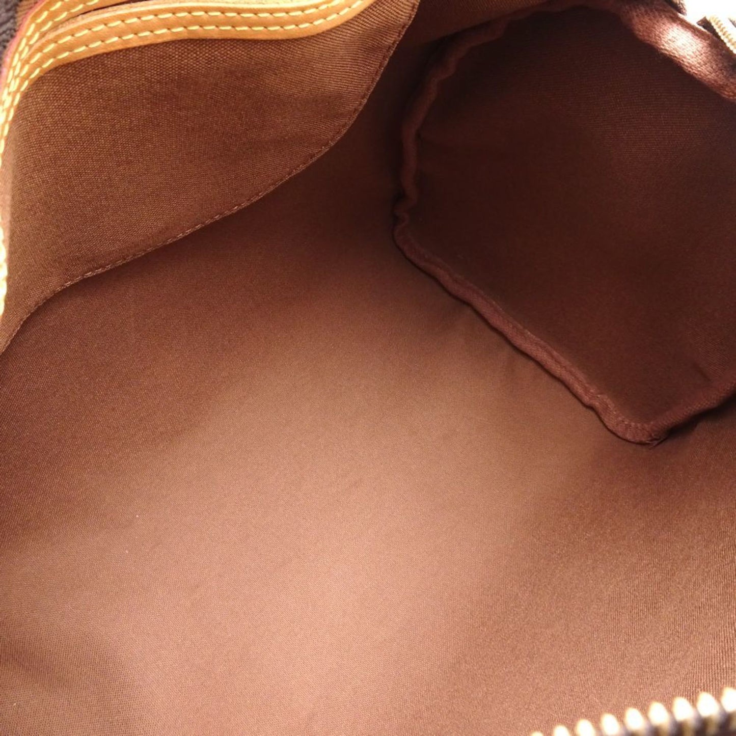 Louis Vuitton Speedy 30 Canvas Handbag ()