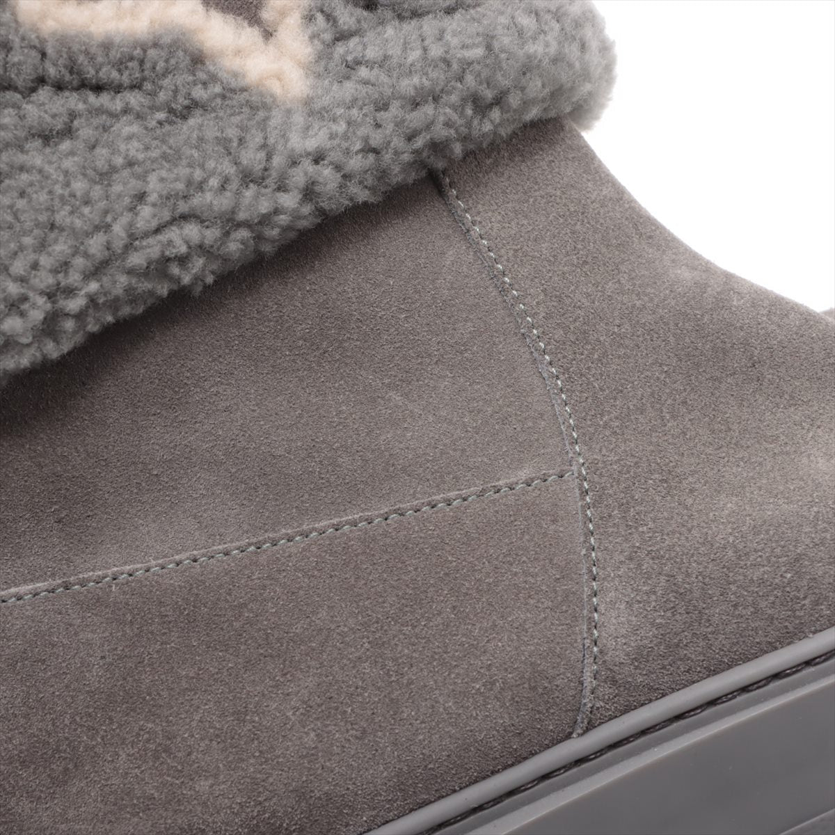 Louis Vuitton Snowdrop Line 22 Years Mouton Short Boots 37 1/2 Grey TC0272 Monogram Insol Boar