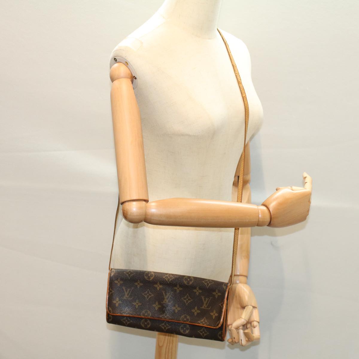 LOUIS VUITTON Monogram Pochette Twin GM Shoulder Bag M51852 LV ac2276