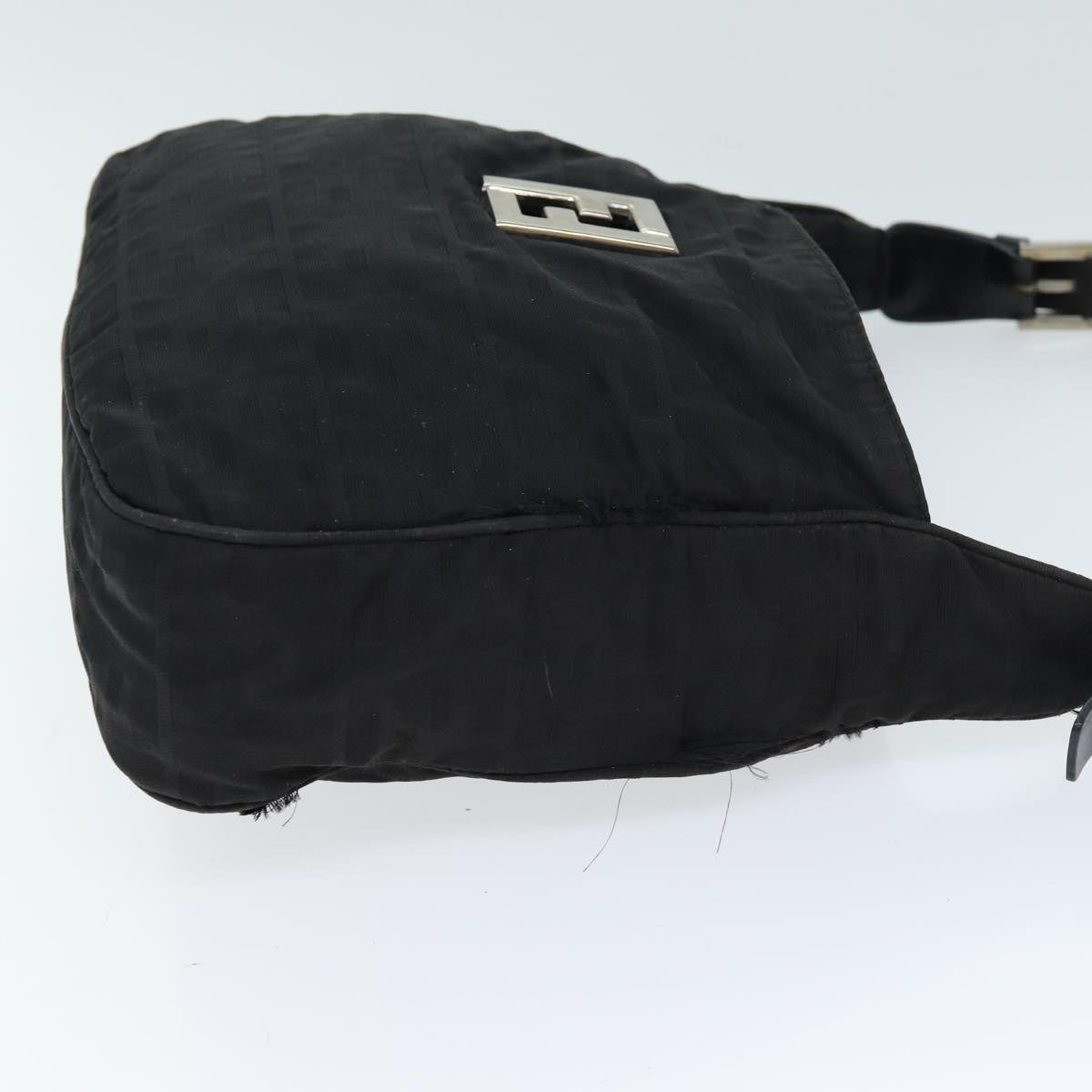 Luxury Fendi Zucca Canvas Shoulder Bag Nylon Blackac2989