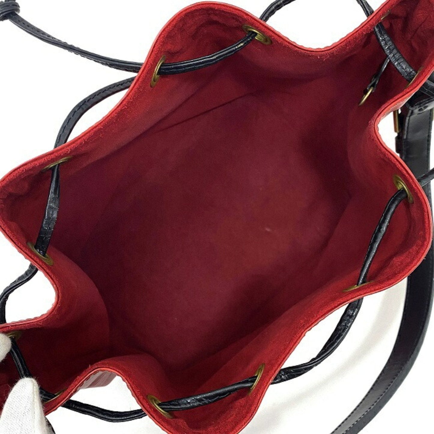 Louis Vuitton Noé Leather Shopper Bag ()