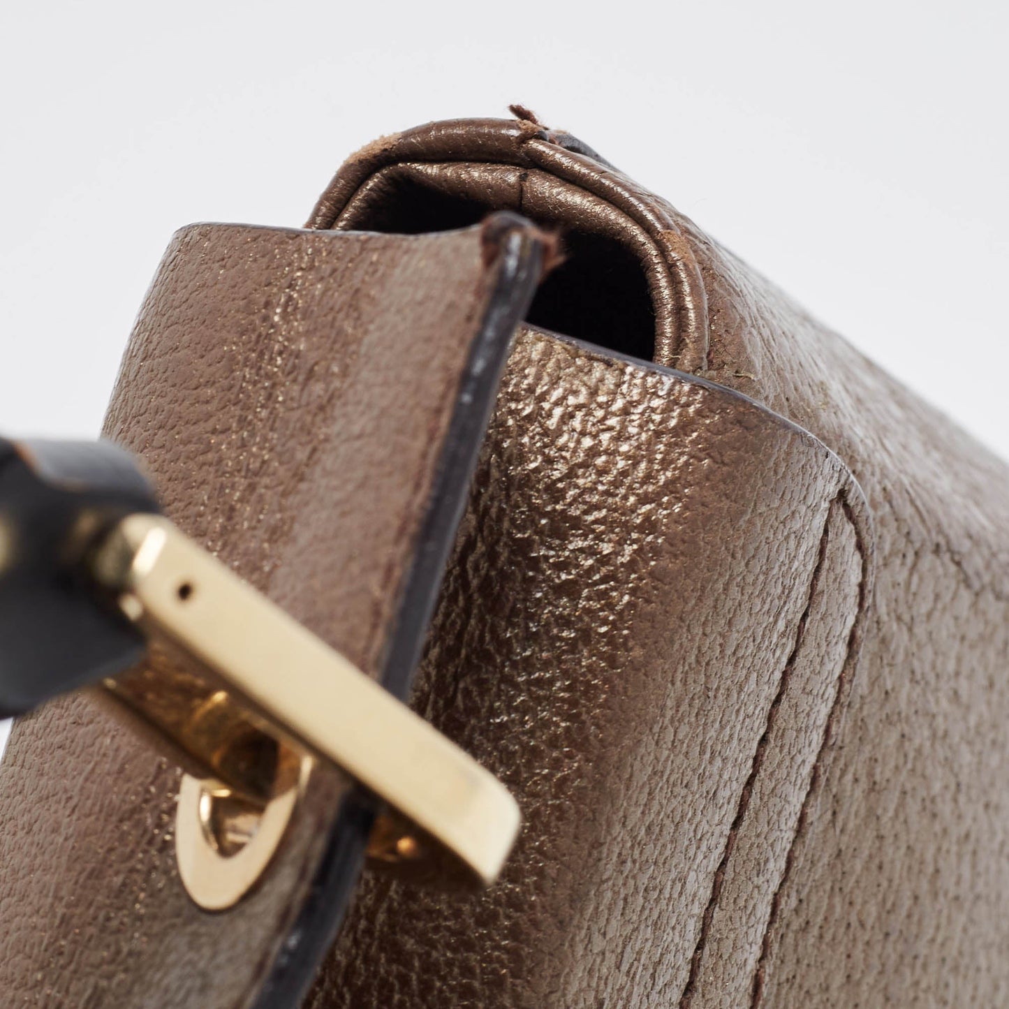Luxury Gucci Trending 2025 Bronze Leather Bamboo Flap Top Handle Bag