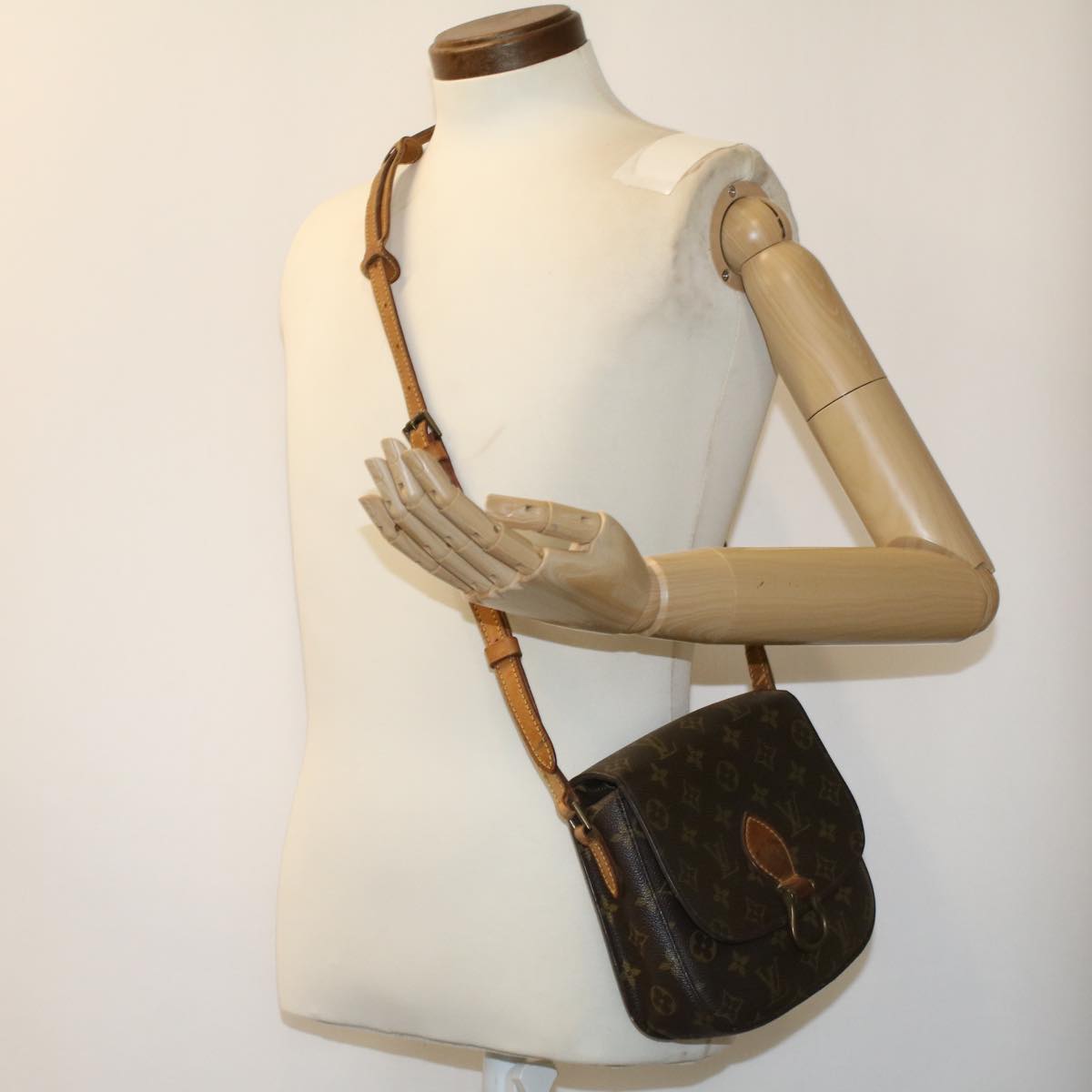 LOUIS VUITTON Monogram Saint Cloud MM Shoulder Bag Vintage M51243 LV am3334
