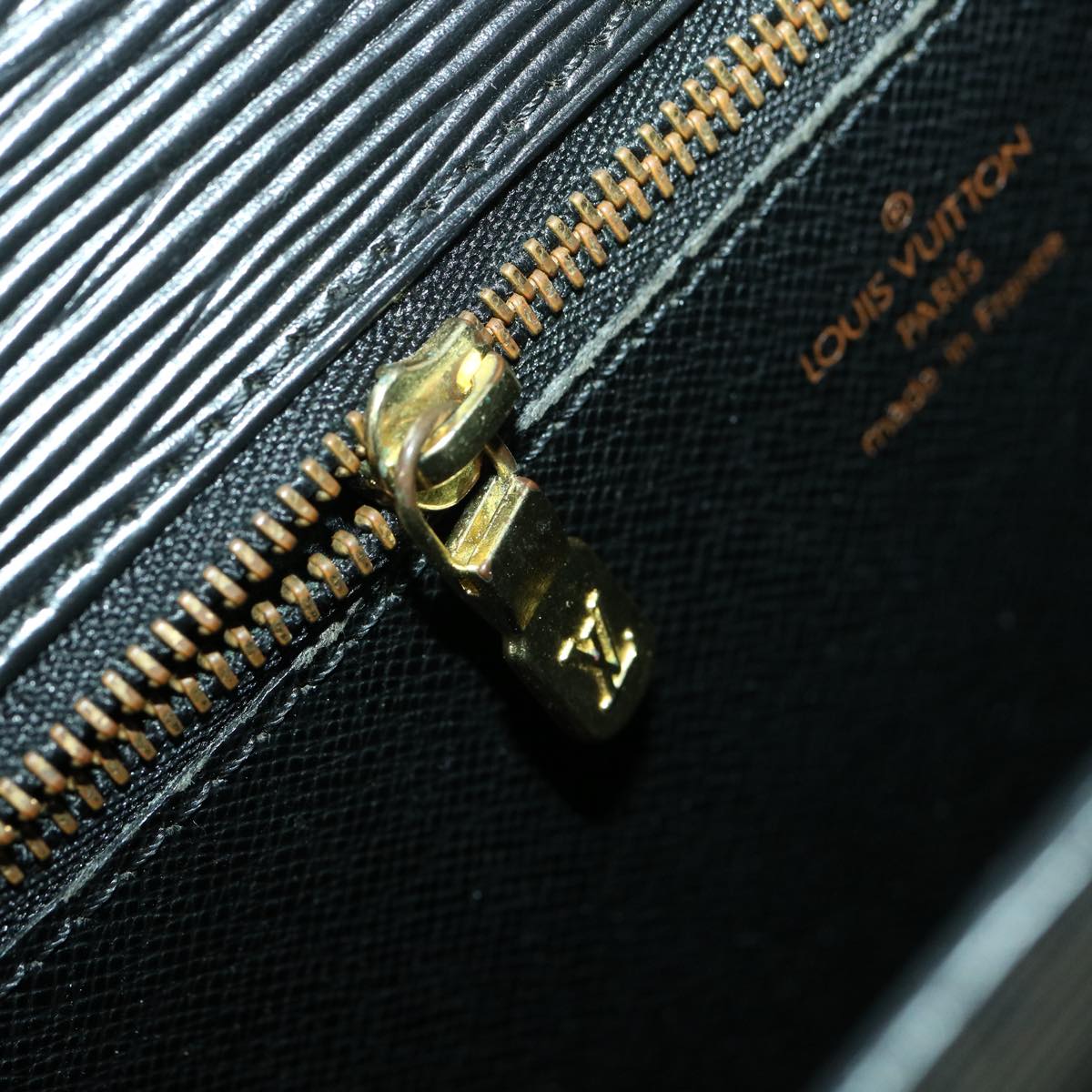 LOUIS VUITTON Epi Monceau Hand Bag Black M52122 LV am3415