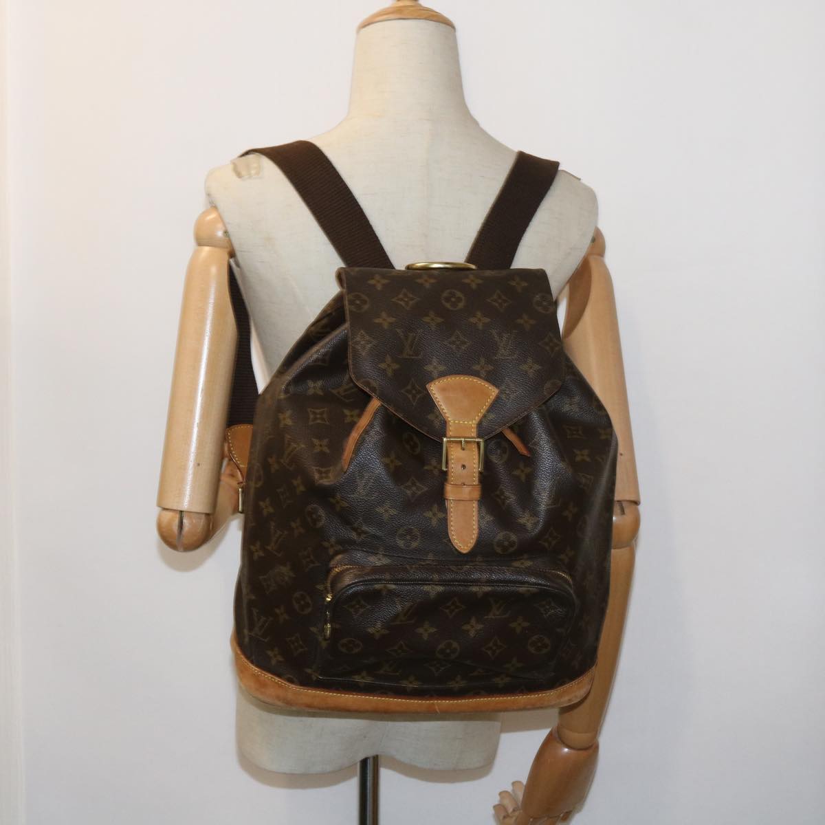 LOUIS VUITTON Monogram Montsouris GM Backpack M51135 LV am5007
