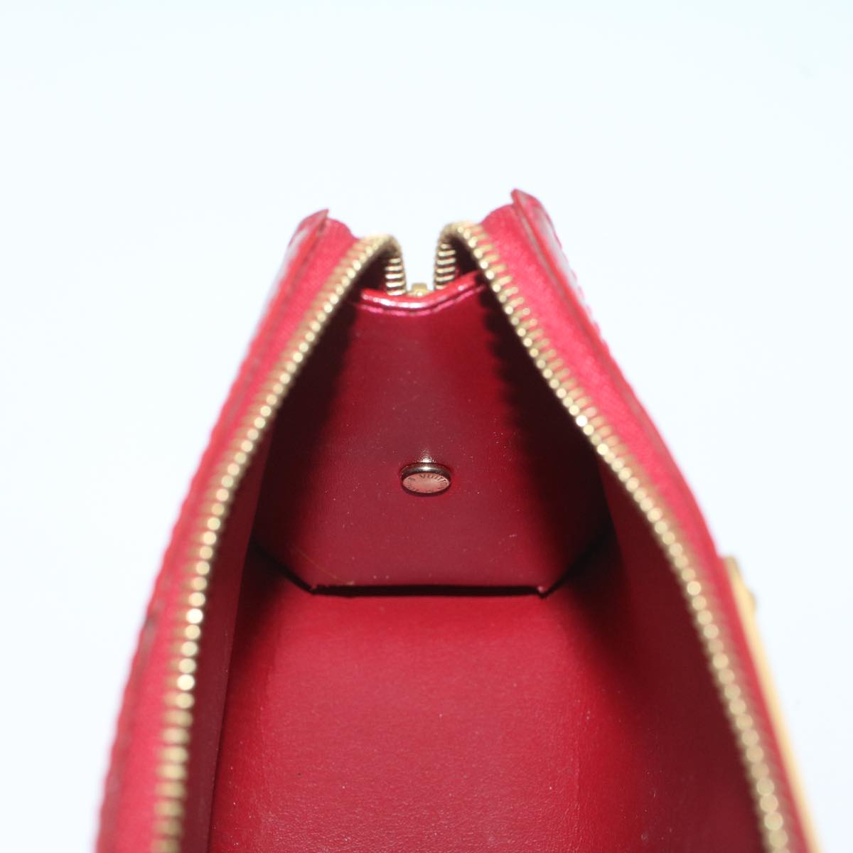 LOUIS VUITTON Vernis Trousse Cosmetic Pouch Pomme D'amour M93564 LV am5072