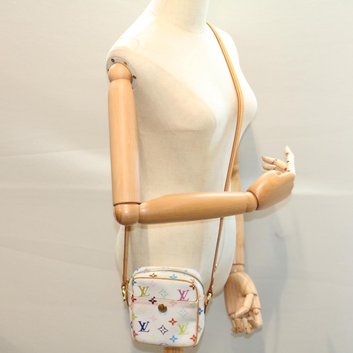 LOUIS VUITTON Monogram Multicolor lift Shoulder Bag White M40055 LV am5111