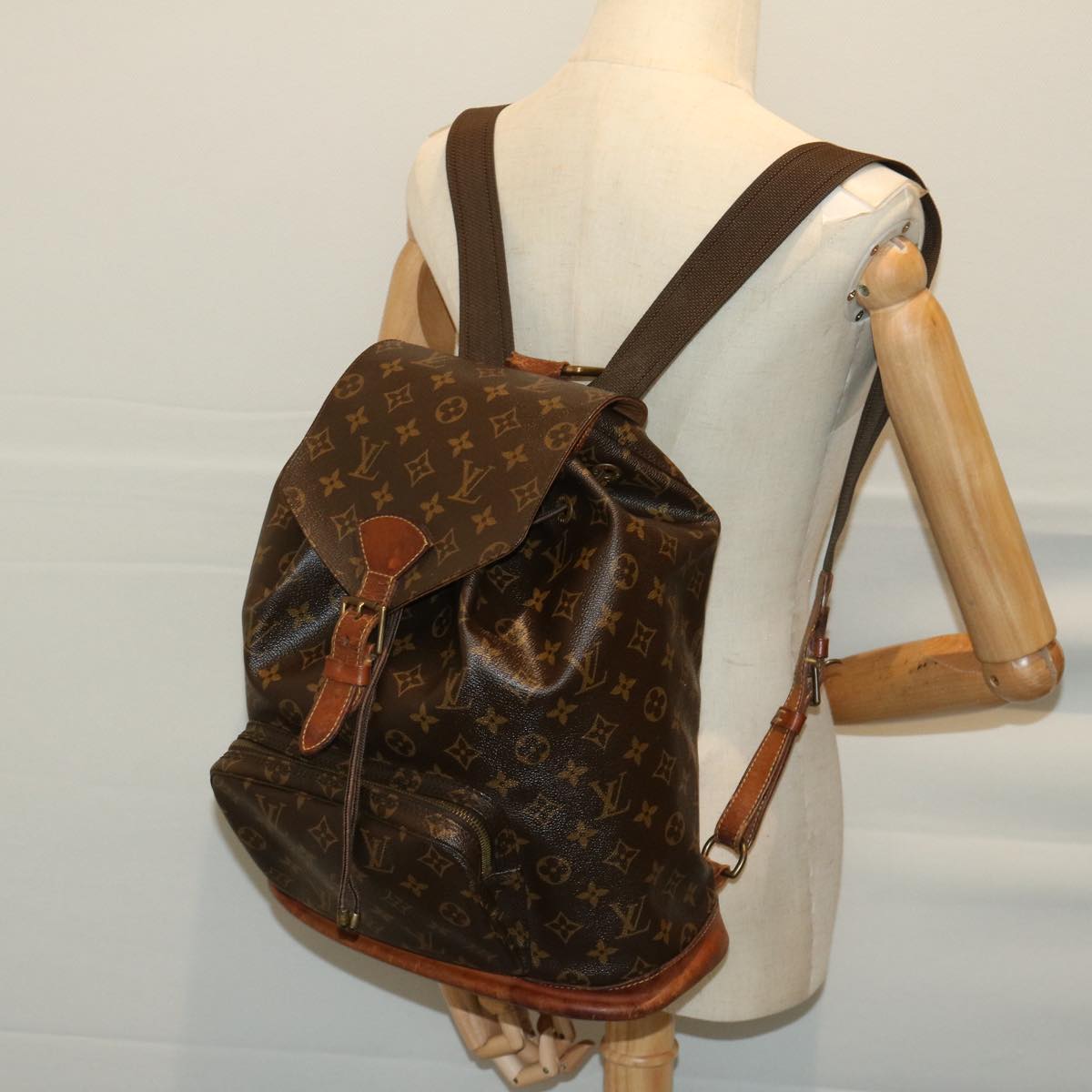 LOUIS VUITTON Monogram Montsouris GM Backpack M51135 LV am5839
