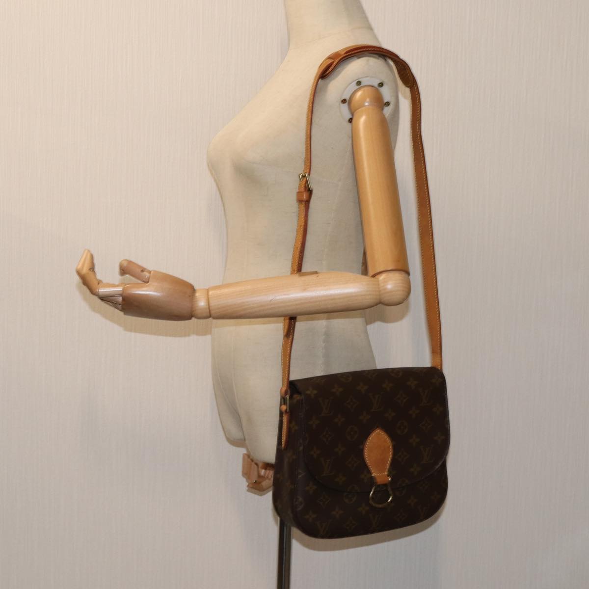 LOUIS VUITTON Monogram Saint Cloud GM Shoulder Bag M51242 LV ar11591B