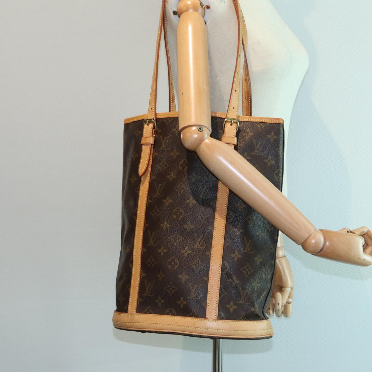 LOUIS VUITTON Monogram Bucket GM Shoulder Bag M42236 LV ar12192