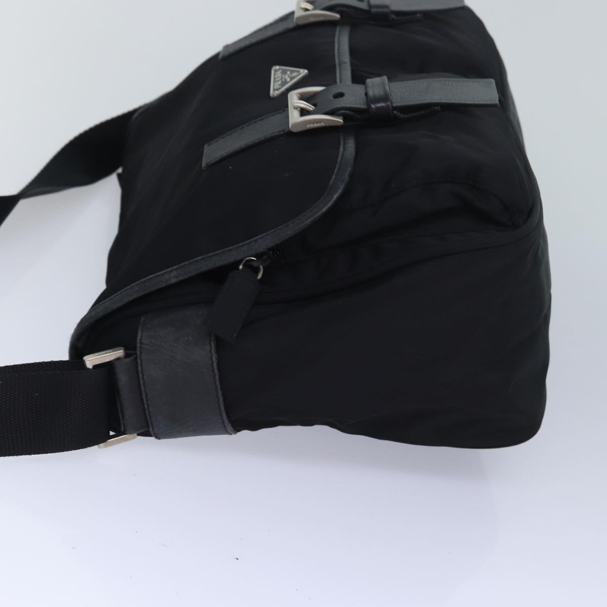 Luxury Prada Shoulder Bag Nylon Black ar12203