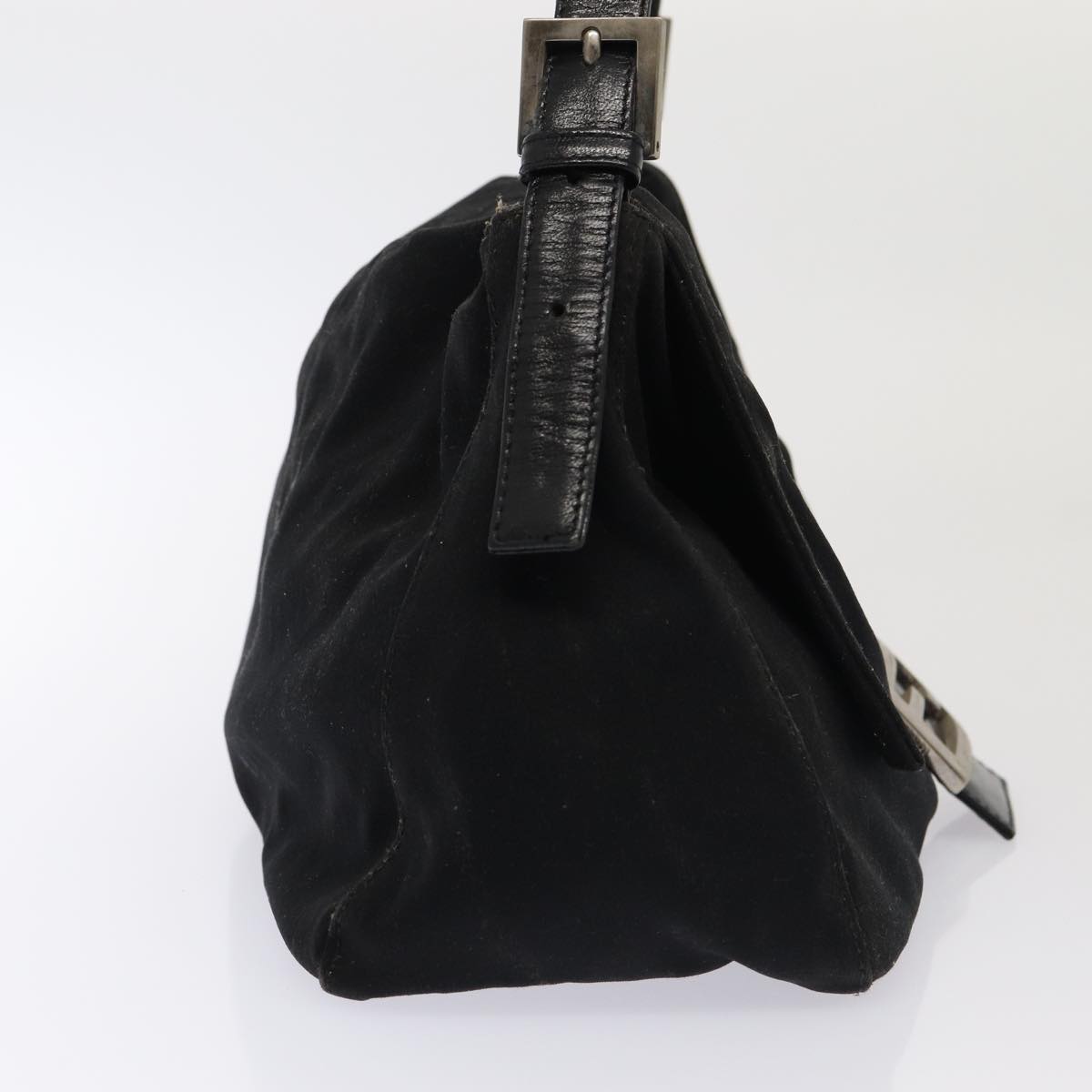 Luxury Fendi Mamma Baguette Shoulder Bag Nylon Blackar12319