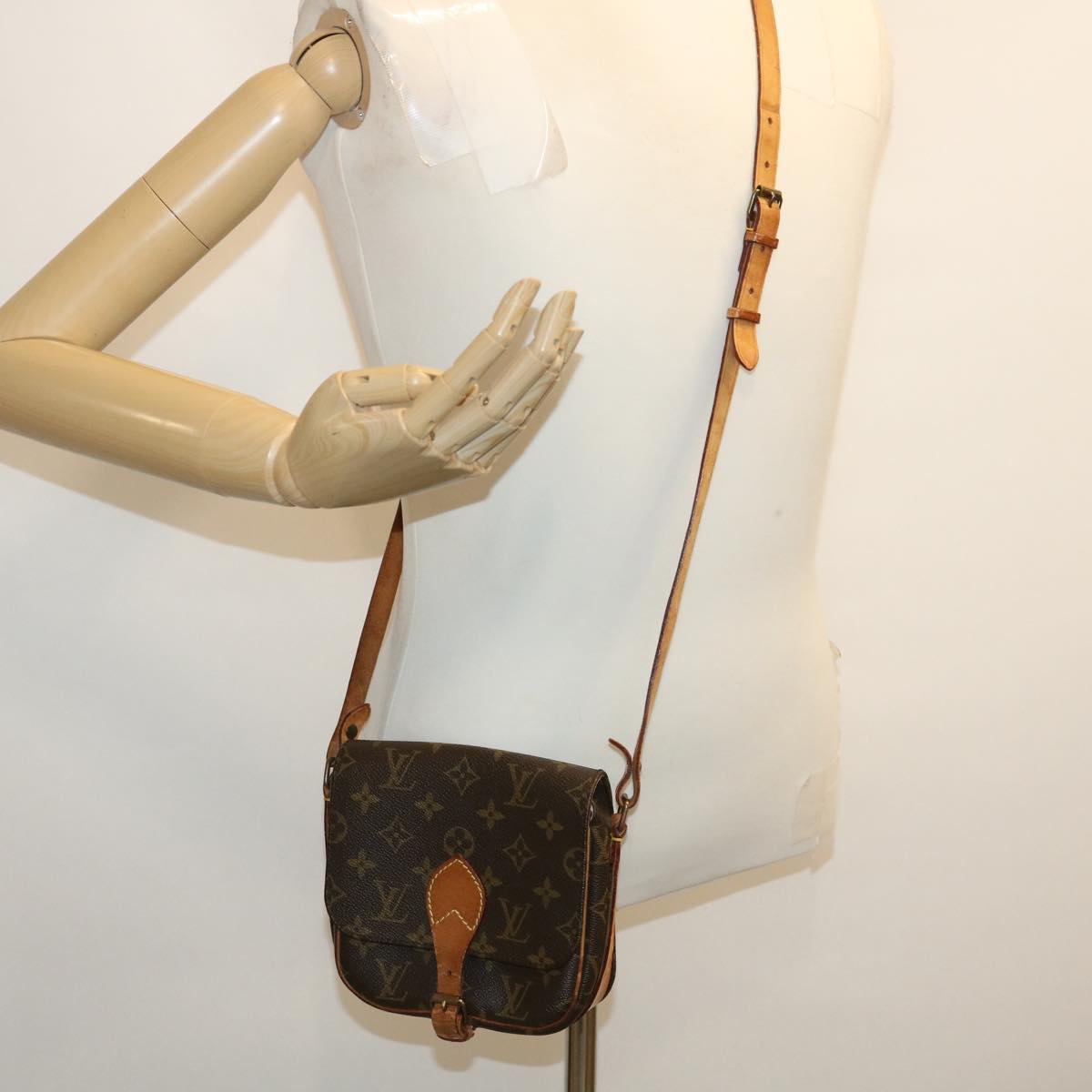 LOUIS VUITTON Monogram Cartouchiere PM Shoulder Bag M51254 LV ar6779