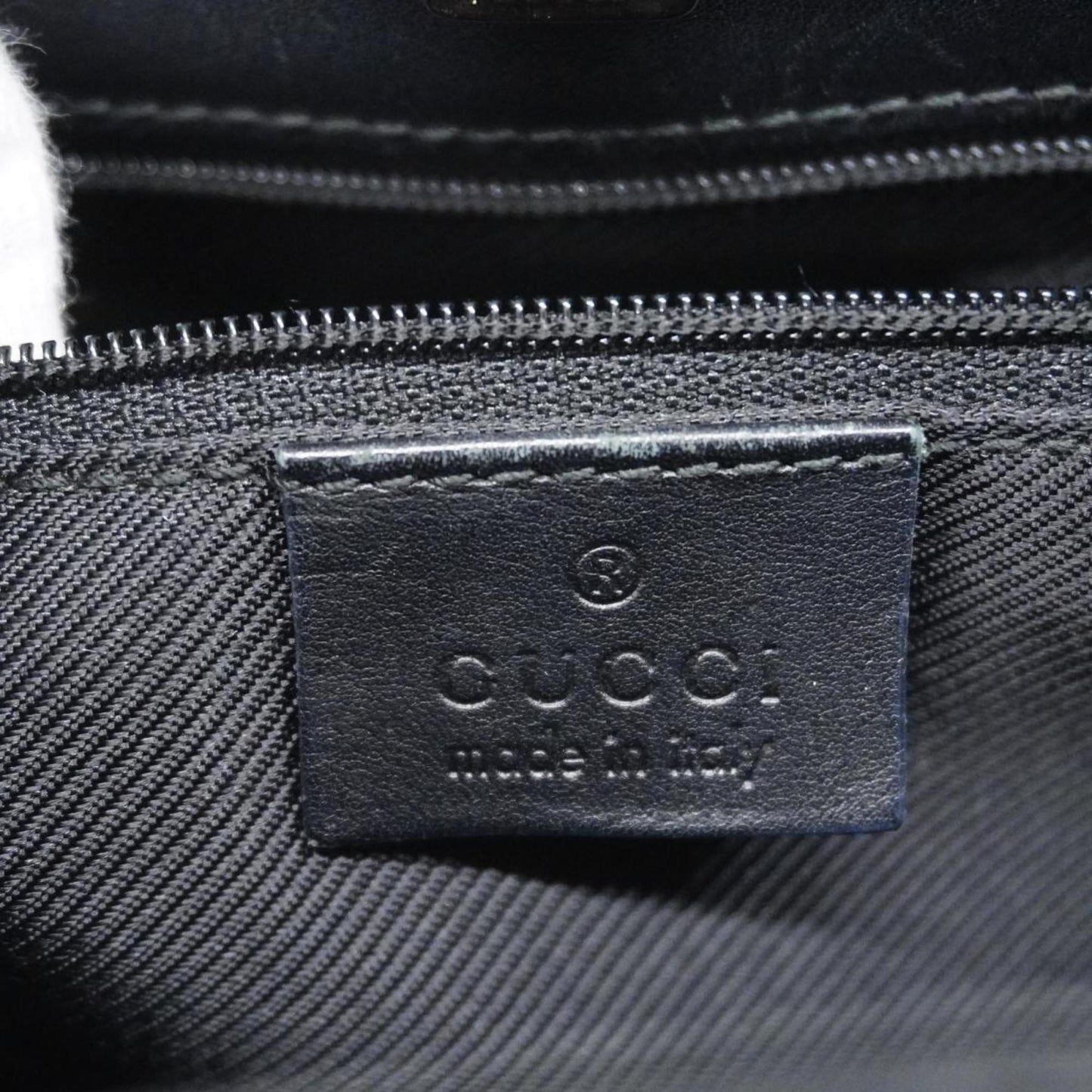 Gucci Gg Canvas Canvas Shoulder Bag ()